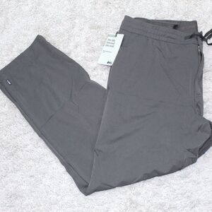 NEW REI Co-op Beyonder Hiking Everyday Pants - Men's